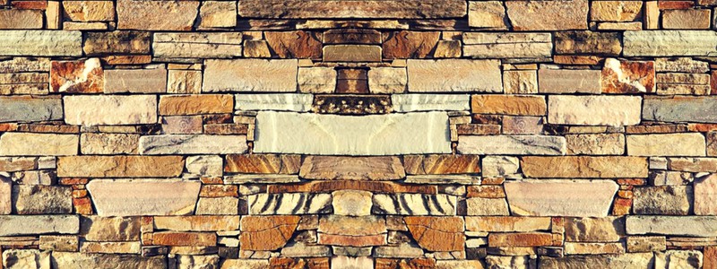pareti interne rivestite in pietra